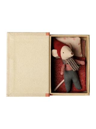 Weihnachtsmaus Baby im Buch