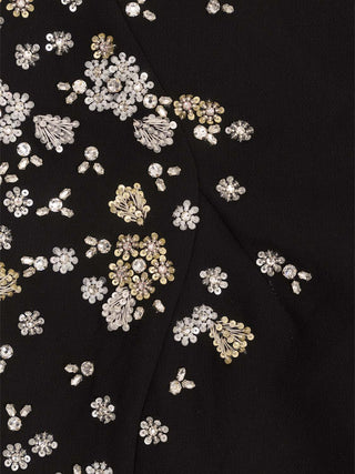 Kurzes Kleid mit Verzierungen in Schwarz