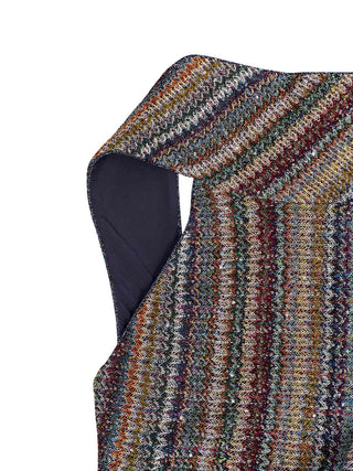 Langes Kleid aus Streifenstrick