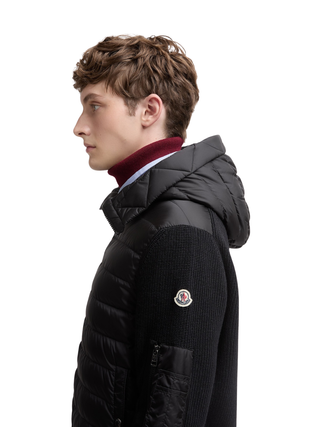 Gepolsterte Strickjacke mit Reißverschluss - Schwarz