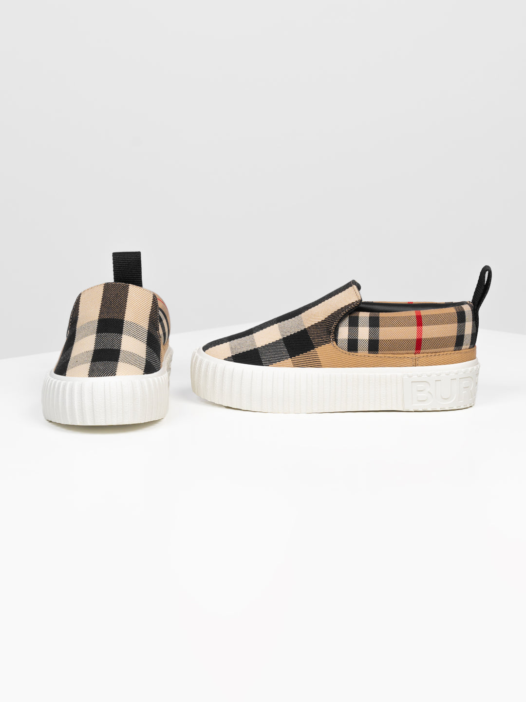 Karierte Sneaker mit Vintage Check