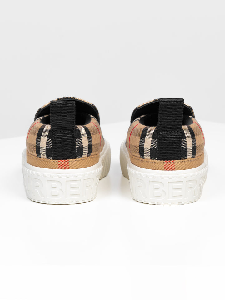 Karierte Sneaker mit Vintage Check