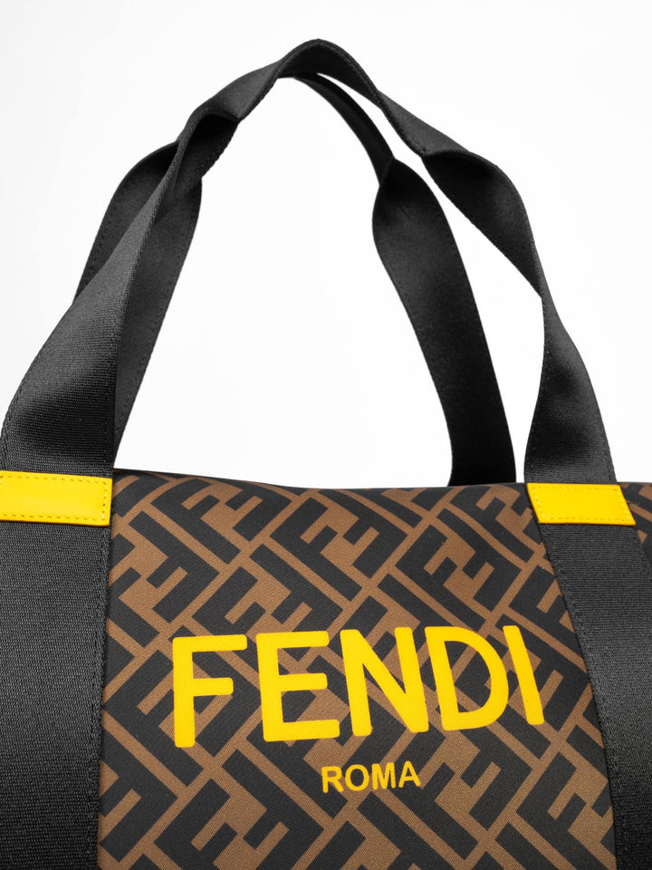 Tasche mit FF-Motiv