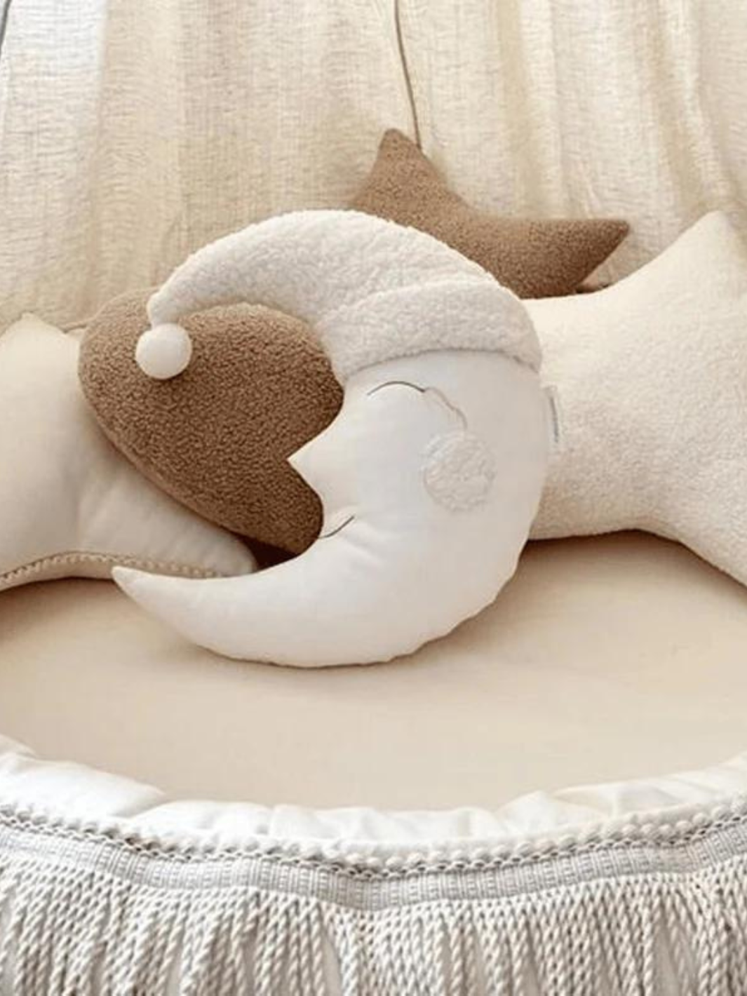 Schlafmondkissen mit Bouclé-Mütze - Weiß